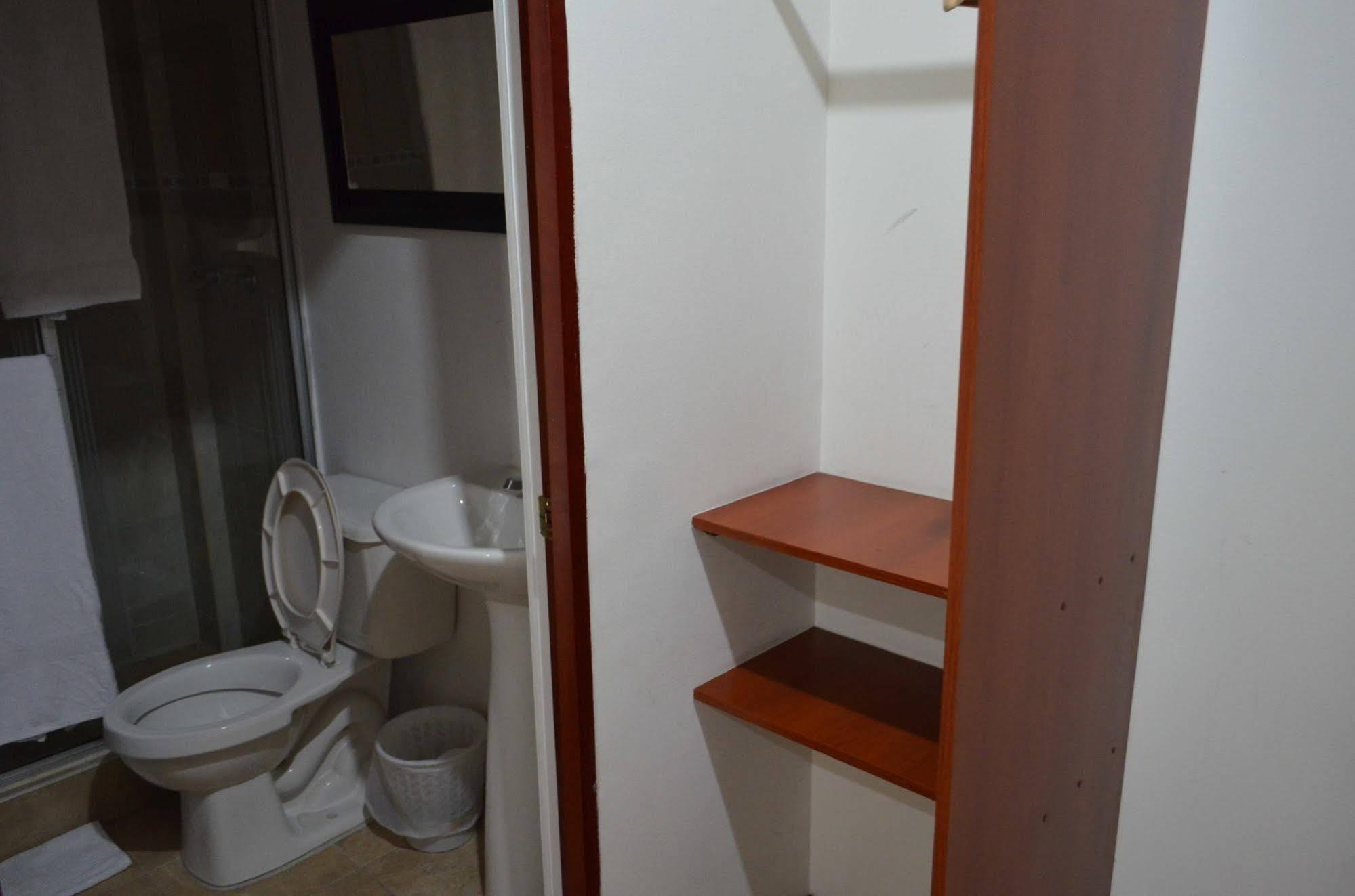 Ayenda Palermo Plaza Hotel โบโกตา ภายนอก รูปภาพ