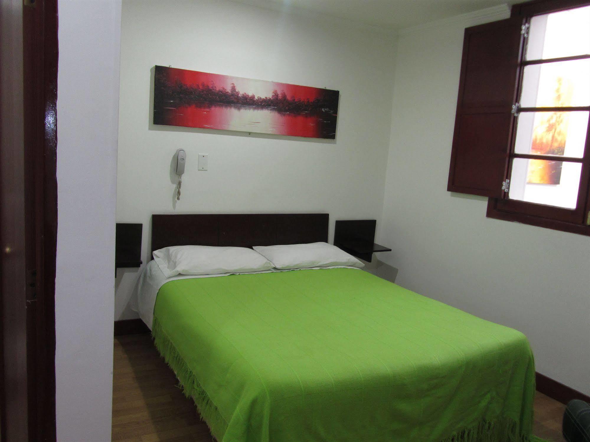 Ayenda Palermo Plaza Hotel โบโกตา ภายนอก รูปภาพ